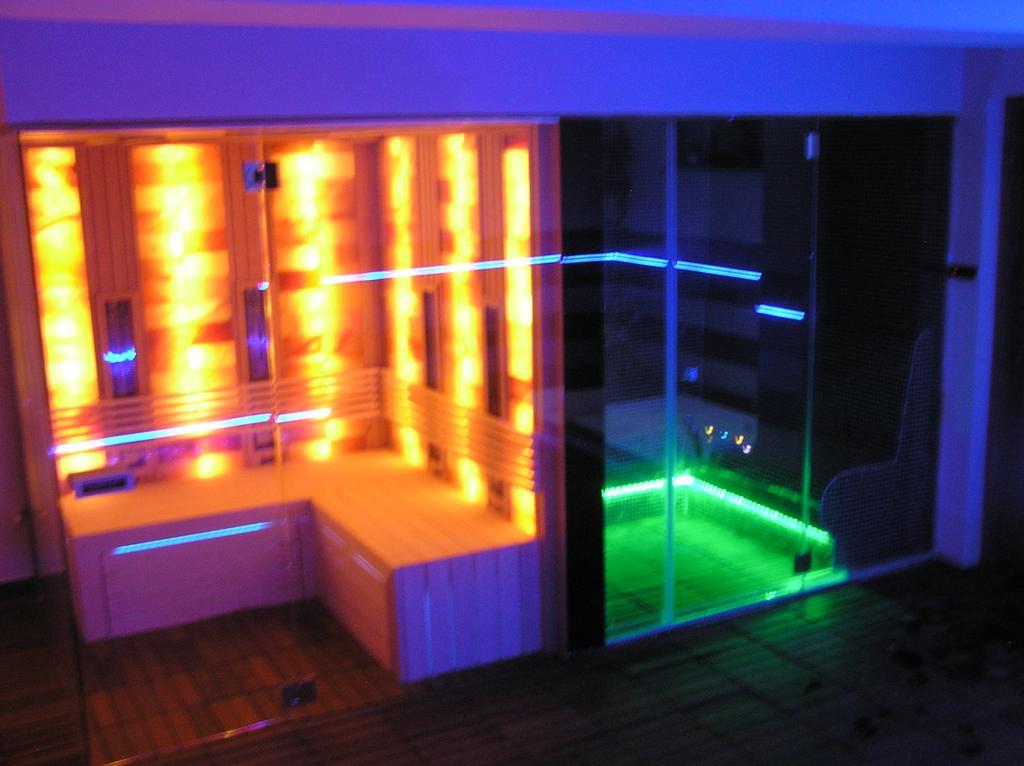 Kovacsszenaja Vendeghaz Villa ภายนอก รูปภาพ